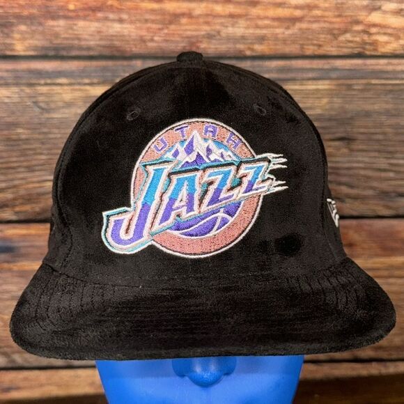 New Era 9Fifty Utah Jazz Velour Black Adjustable Cap - Picture 2 of 8